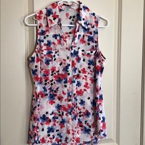 Express sleeveless shirt